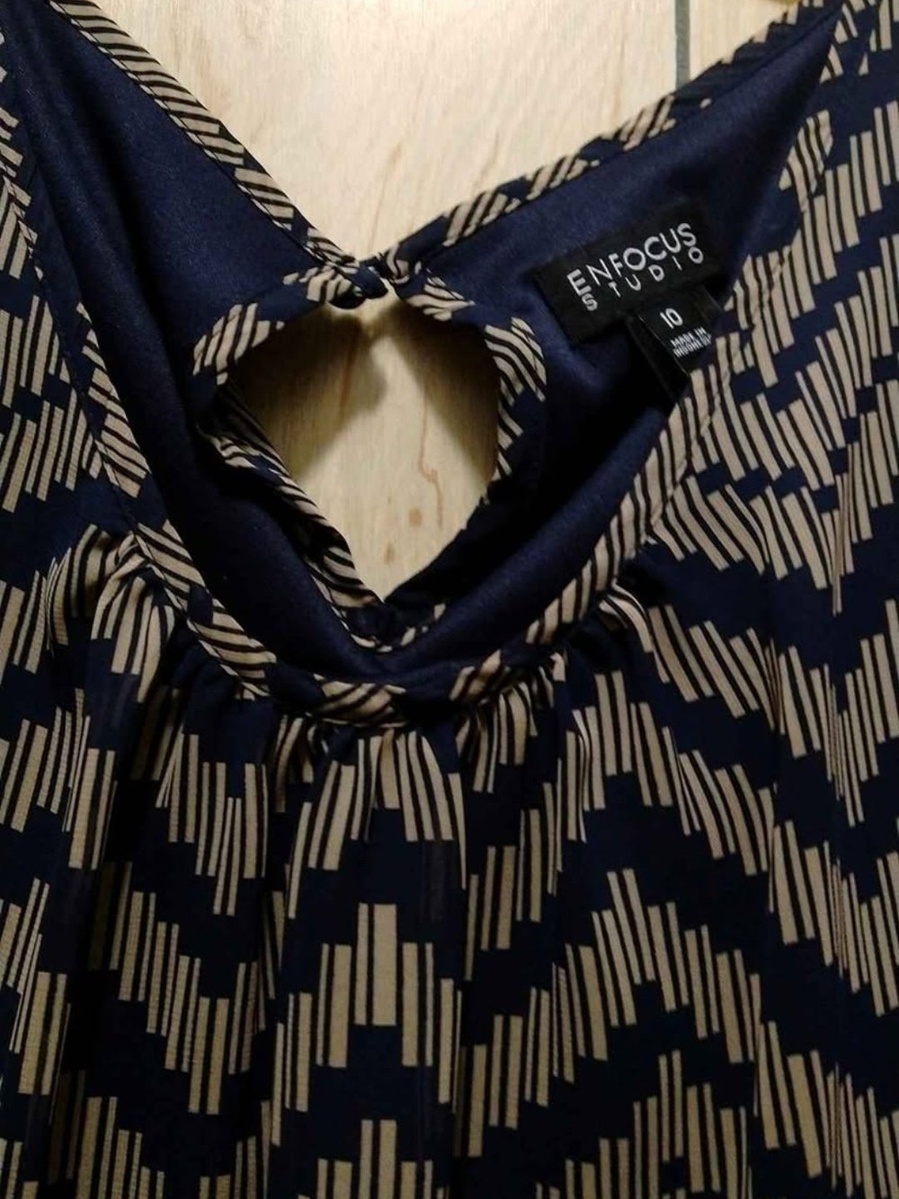Enfocus Studio Navy and Beige Geometric Sleeveless Dress